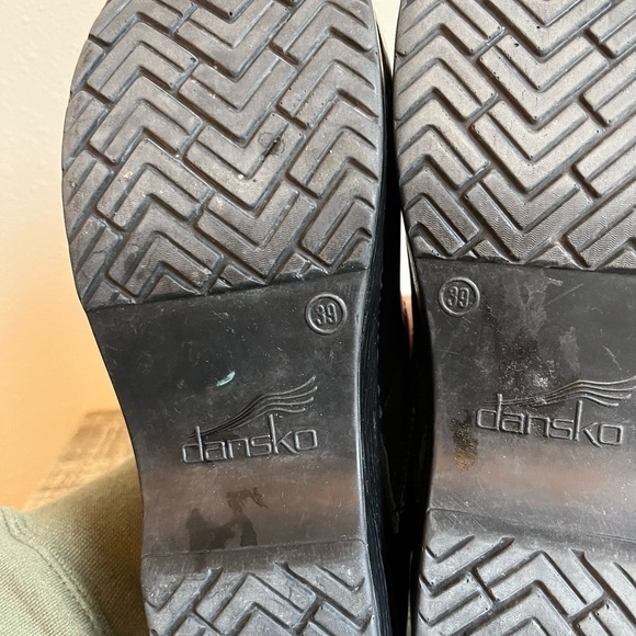 Dansko Metallic Professional Clog - Picture 10 of 11